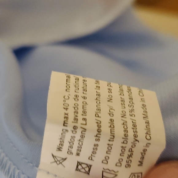 DONATING SOON Bridesmaid robe- size L - Picture 4 of 6